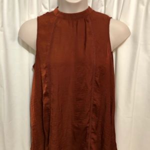 Sleeveless blouse